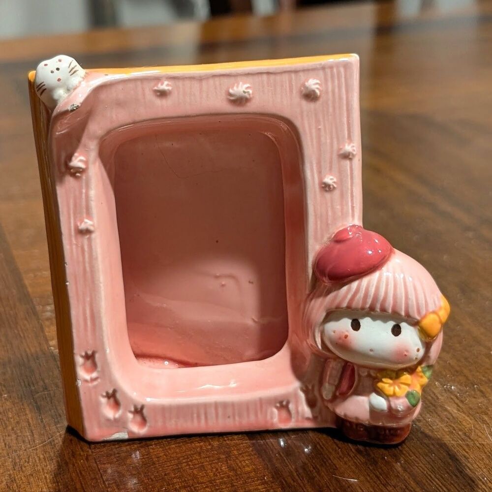 Vintage Kotobuki A809 Ceramic Photo Frame Japan Showa Retro Kawaii Girl Mouse